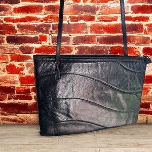 Vintage Furla Black Leather Crossbody Bag